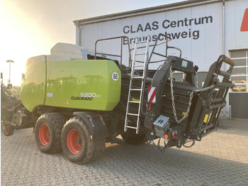 Presse à balles cubiques neuf CLAAS Quadrant 5300 FC: photos 4