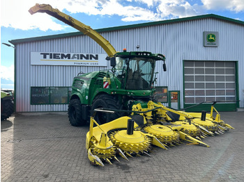 Matériel de récolte JOHN DEERE 8400