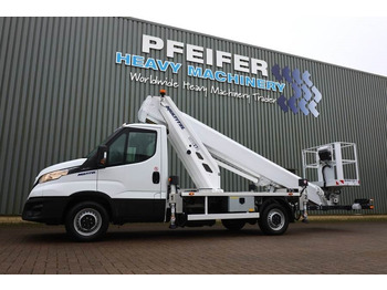 Camion avec nacelle MULTITEL