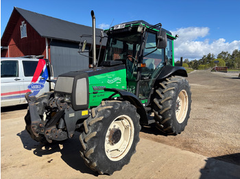 Tracteur agricole VALTRA