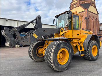 Chargeuse sur pneus VOLVO L90