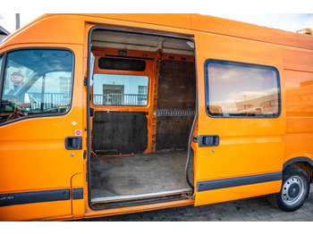 Fourgon utilitaire Renault MASTER 2.5 DCI: photos 5