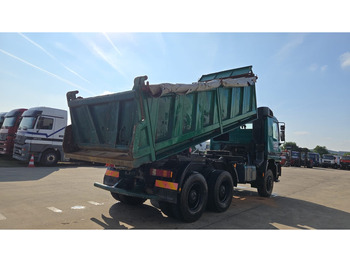 Camion benne Mercedes-Benz Actros 3331 (BOITE MANUELLE / 6X6 / LAMES / GRAND PONT / V6): photos 5