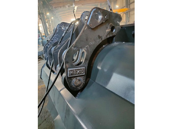 Attache rapide pour Chargeuse sur pneus neuf Galen Loaders for: photos 2 Attache rapide pour Chargeuse sur pneus neuf Galen Loaders for: photos 2