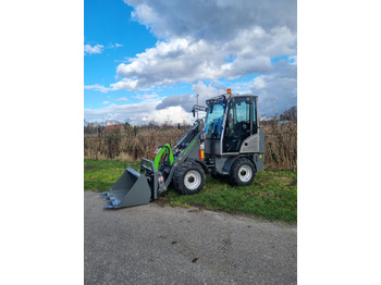 Chargeuse sur pneus WCM L2310 E-Power: photos 2
