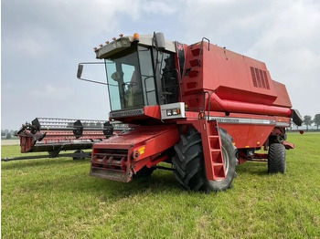 Moissonneuse-batteuse MASSEY FERGUSON