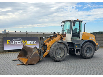 Chargeuse sur pneus LIEBHERR L 514 Stereo