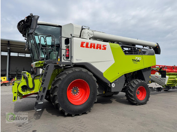 Moissonneuse-batteuse CLAAS