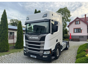 Tracteur routier SCANIA R 450