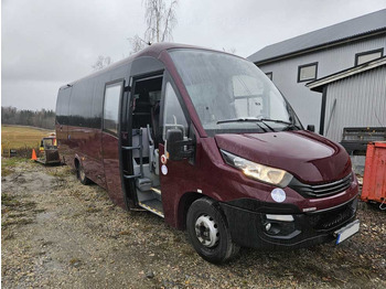 Minibus IVECO Daily 70c18