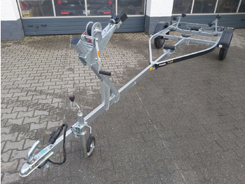 Remorque bateau Brenderup Bootstrailer 750L UB Premium 180750UBL 750kg Winde 311959 Januar Online Aktion: photos 3 Remorque bateau Brenderup Bootstrailer 750L UB Premium 180750UBL 750kg Winde 311959 Januar Online Aktion: photos 3