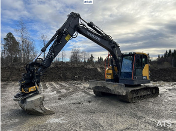 Pelle sur chenille VOLVO ECR145EL