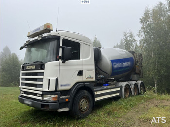 Camion malaxeur SCANIA R124