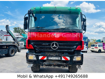 Camion Mercedes-Benz Actros MP2 3348 6x6 BB Bindemittelstreuer*Kamera: photos 2 Camion Mercedes-Benz Actros MP2 3348 6x6 BB Bindemittelstreuer*Kamera: photos 2