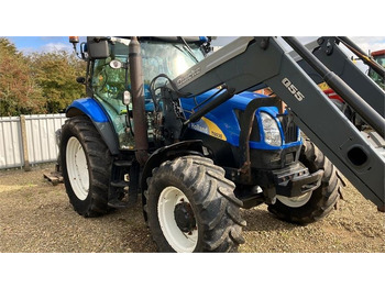 Tracteur agricole NEW HOLLAND T6000