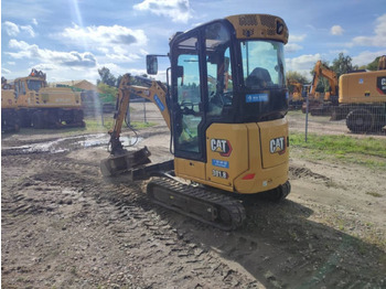 Pelle sur chenille CATERPILLAR 301.8