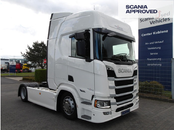 Tracteur routier SCANIA R 460