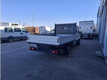 Fourgon utilitaire, Utilitaire double cabine IVECO Daily 35S16D: photos 4