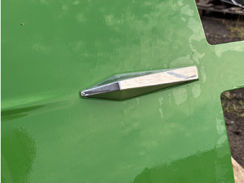 Capot JOHN DEERE