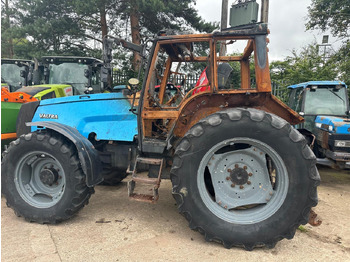 Tracteur agricole VALTRA 8000