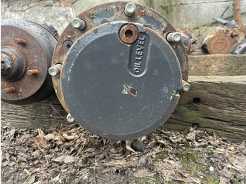 Essieu et pièces pour Machine agricole Valtra n93 n94 - Zwolnica | Zwrotnica | Most Napędowy | Atak - Talerz: photos 4