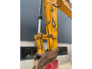Pelle sur chenille JCB JS300LC -- JS 300 LC: photos 5