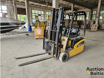Chariot élévateur électrique CATERPILLAR EP16