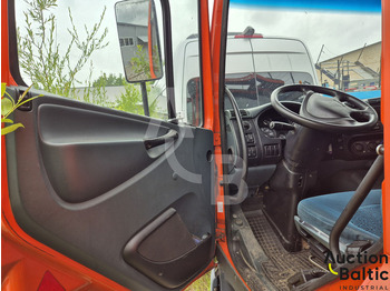 Camion porte-voitures DAF AE75PC: photos 5 Camion porte-voitures DAF AE75PC: photos 5