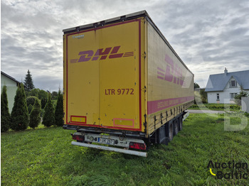 Semi-remorque rideaux coulissants KRONE SD