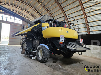 Moissonneuse-batteuse pour transport de la nourriture New Holland CR 9080: photos 3