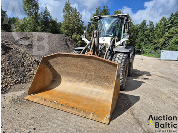 Chargeuse sur pneus VOLVO L90