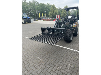 Chargeuse sur pneus neuf Giant Tobroco Tegelriek: photos 3