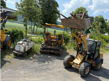 Chargeuse sur pneus Caterpillar 908 H 2 units CAT908H: photos 3