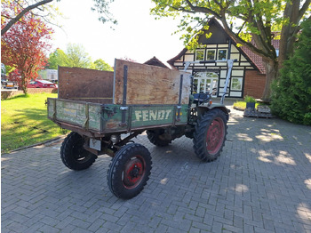 Tracteur agricole FENDT