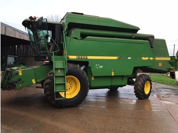 Moissonneuse-batteuse JOHN DEERE 2266