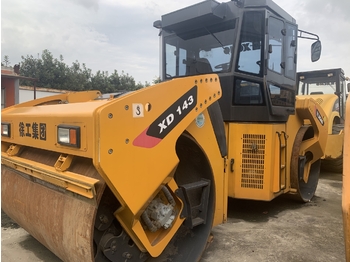 Compacteur XCMG