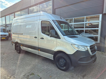 Fourgon utilitaire MERCEDES-BENZ Sprinter 316