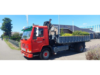 Camion benne VOLVO FL10 320