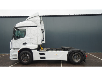 Tracteur routier MERCEDES-BENZ Actros 1936