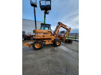 Pelle sur pneus Case WX125: photos 5 Pelle sur pneus Case WX125: photos 5