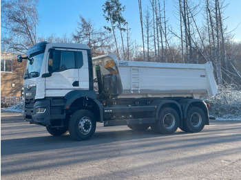 Camion benne MAN TGS 33.440
