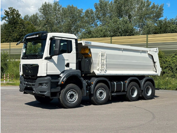 Camion benne MAN TGS