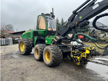 Abatteuse JOHN DEERE