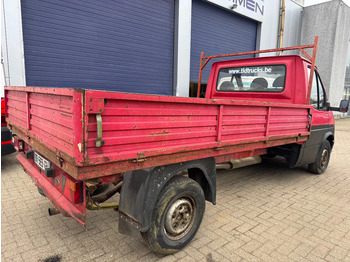 Utilitaire plateau Ford Transit **FRENCH ORIGIN-DIESEL**: photos 4