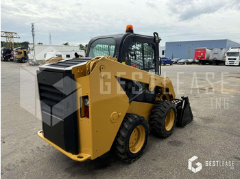 Mini chargeuse Caterpillar 236D: photos 3