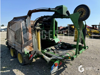 Presse à balles rondes John Deere 744: photos 3