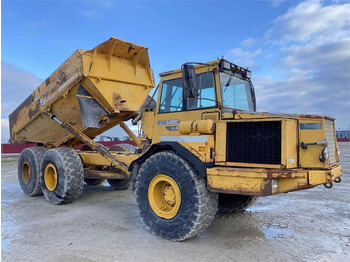 Tombereau articulé VOLVO A25C