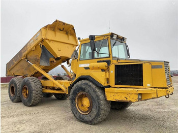 Tombereau articulé VOLVO A25C
