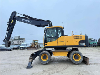 Pelle sur pneus Volvo EW 180 C: photos 3