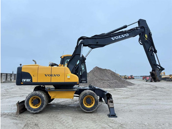 Pelle sur pneus Volvo EW 180 C: photos 5